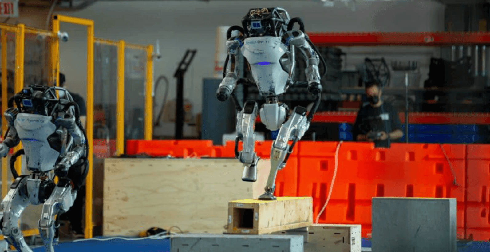 [Source: https://bostondynamics.com/atlas/]